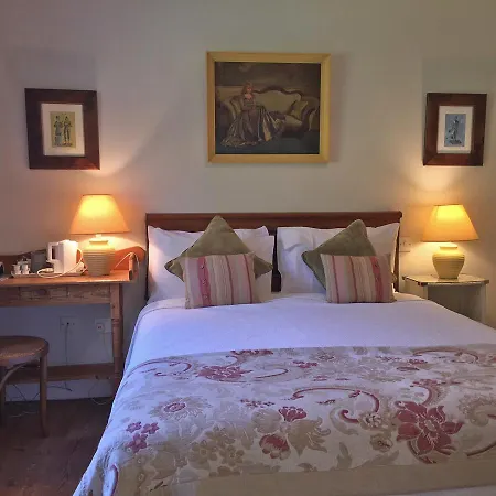 Dolphin Beach House Clifden