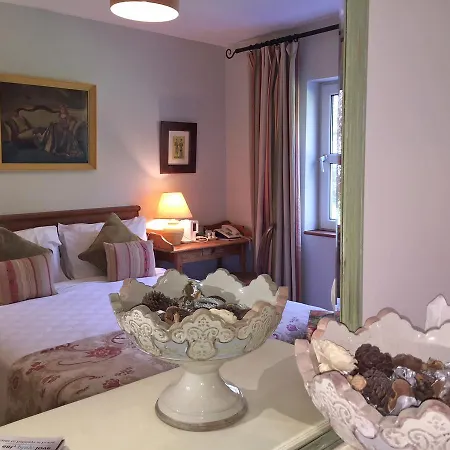 Dolphin Beach House Ξενοδοχείο Clifden