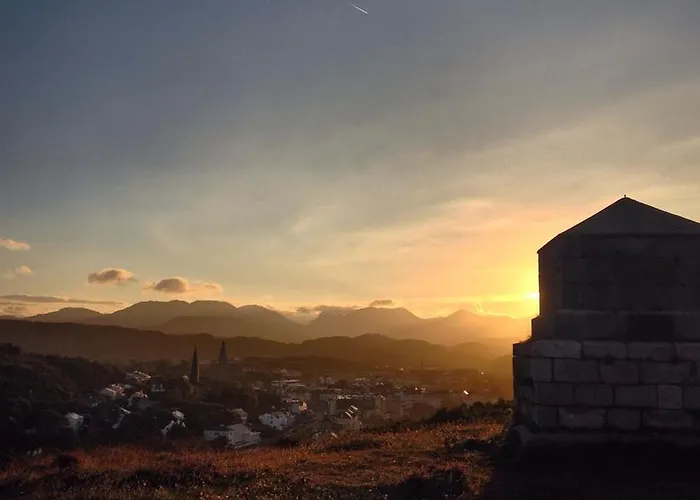 Dolphin Beach House Hotel Clifden